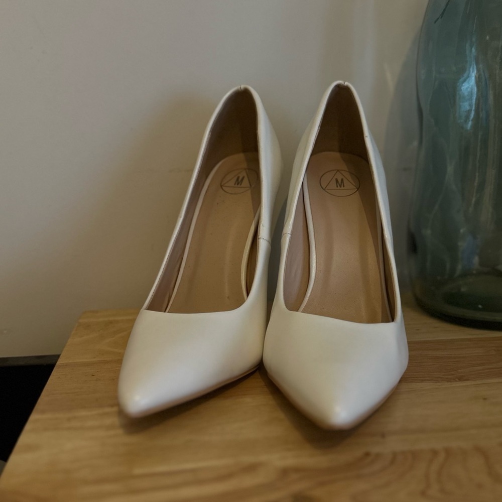 White Pumps - image 1